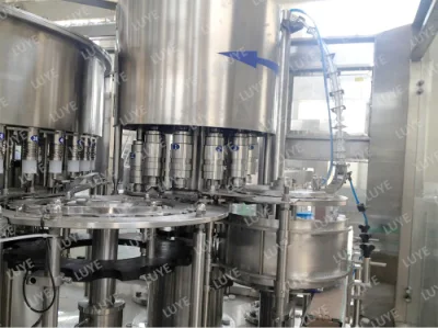 Líquido automático de agua mineral puro zumo de fruta Refrescos con gas embotellado de procesamiento de la máquina de lavado de botellas de vidrio de Pet/Tapadora máquina de envasado y llenado