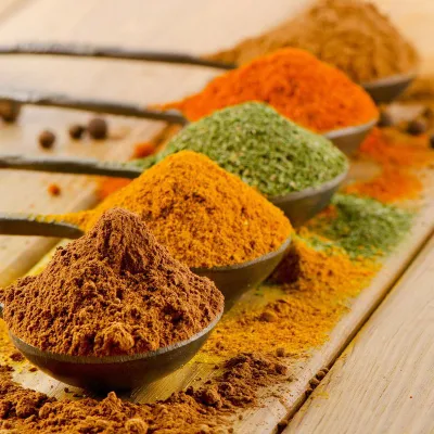 La alimentación automática de paquetes/Chile/Café/Leche/harina/Curry/cocoa/suero/Corngrain/Condimento/trigo/detergente en polvo de especias/Embalaje Embalaje Bolsa de máquina de llenado