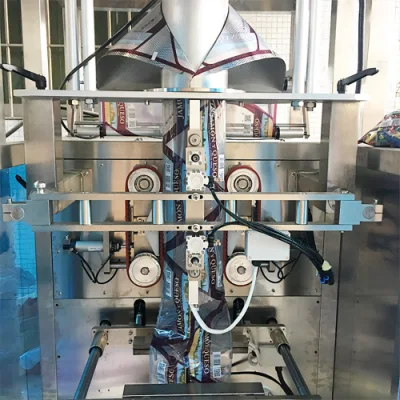 Galletas automáticas/fideos instantáneos/palomitas/patatas fritas Productos forma de alimento relleno Sello flujo de envoltura Embalaje Embalaje máquina de sellado de llenado
