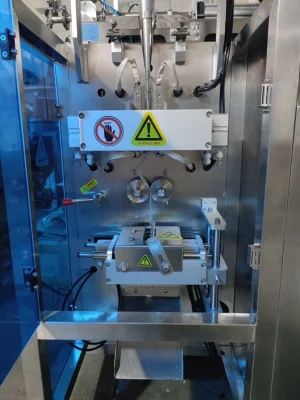 Rodillo Vffs Pellet Envasado Automático Máquina de embalaje 50~100P/M de forma personalizada para vegetales secos mixto laminar el cebollino picado cubitos de zanahoria camarones carne cebolla verde