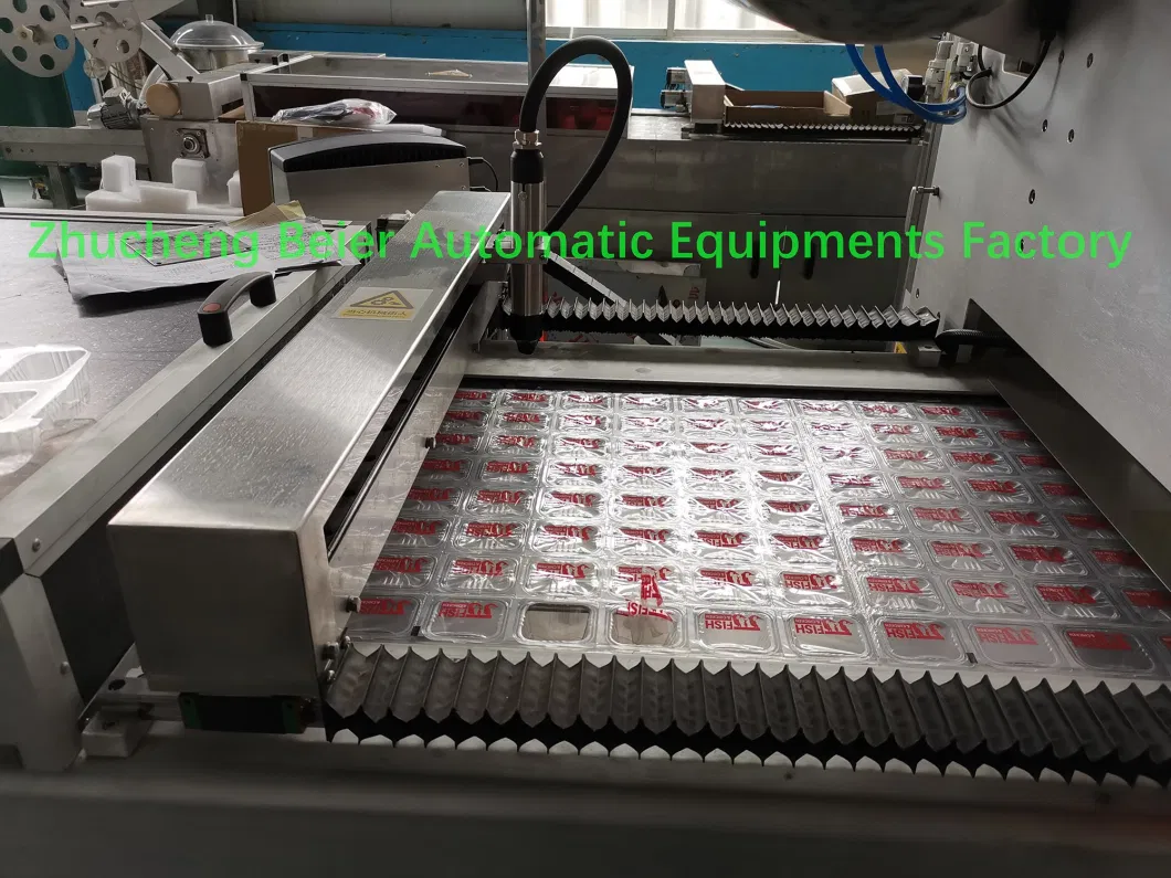 Automatic Tray Thermoforming Packing Machine for Food/Meat/Paste/Cream/Vegetable