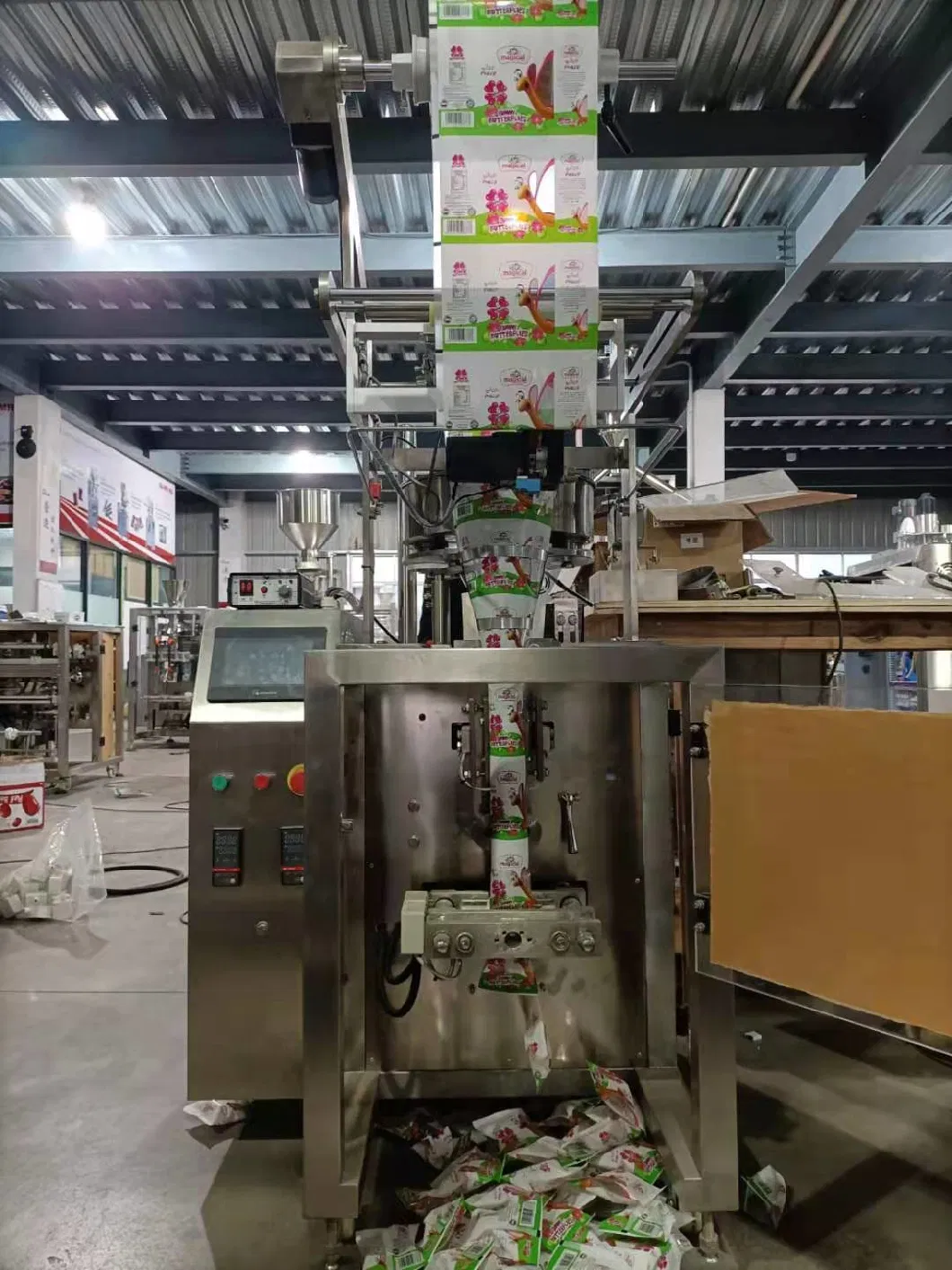 Factory Cheaper Price Automatic Vertical Nuts Seeds Pasta Chips Cereal Sugar Dried Fruit Powder Pouch Packing Packaging Machine