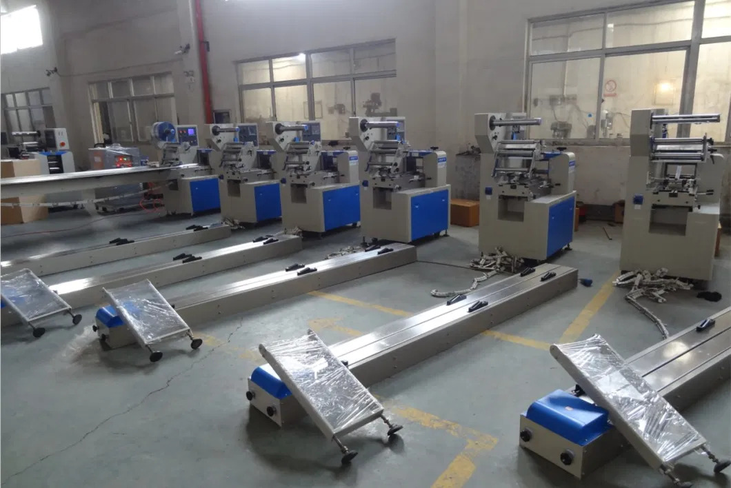 Automatic Multi-Function Biscuit Chocolate Cookie Flow Wrapper Horizontal Wrapping Machine