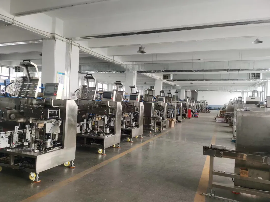 Latest Style High Quality Baking Equipment Bread Making or Cake or Food Premade Packing Packaging Sealing Machine with Bag