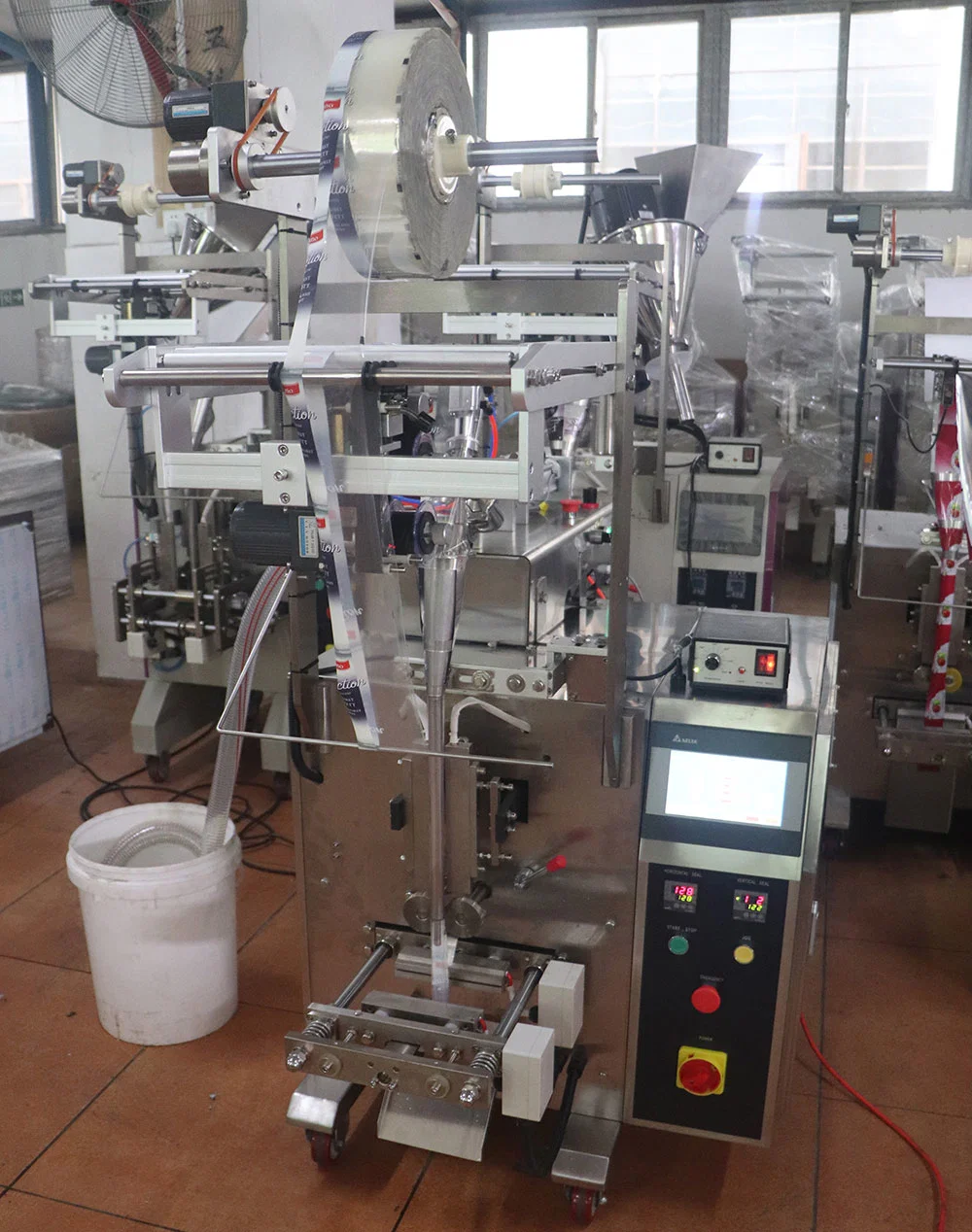 Dession Full Automatic Jam Packaging Machine for Packing Peanut Butter Sachet Price