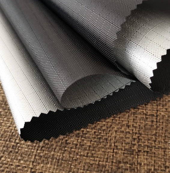 300d 0.5cm Polyester Waterproof Silver Coating Ripstop Fabric for Camping Canopy/Tent