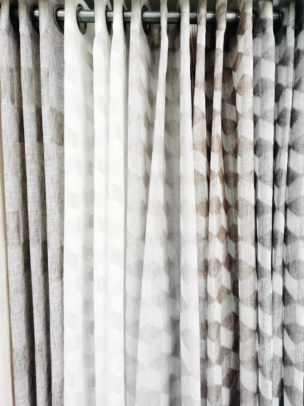 Light Weight Style with 100% Polyester Jacqaurd Sheer Curtain Fabric