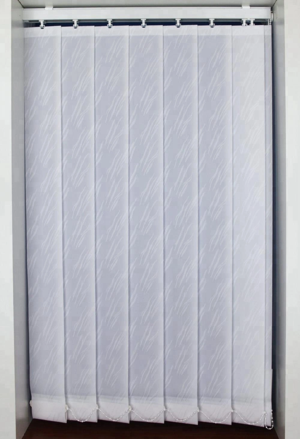 Polyester Fabric Vertical Blinds Manual or Motorized Metallic Make Building Material