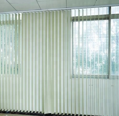 Polyester Fabric Vertical Blinds Manual or Motorized Metallic Make Building Material