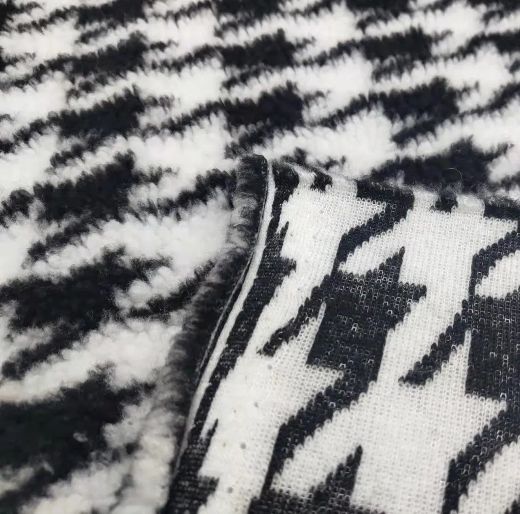 100%Polyester One Side Sherpa Fleece Fabric with Houndstooth Jacquard