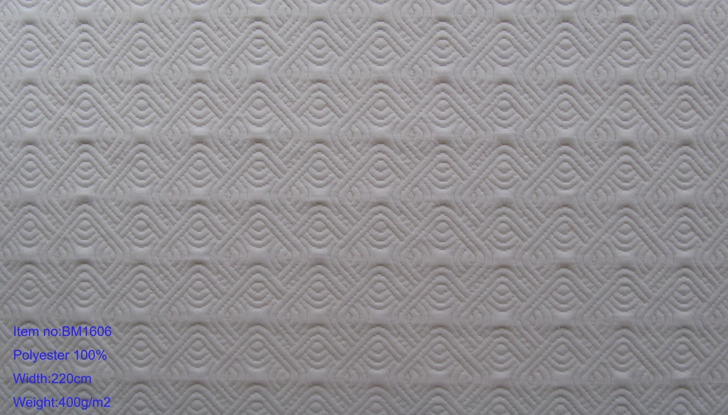 Chinese Manufacturer of 220cm 400GSM Polyester 100% Knitted Jacquard Mattress Ticking Fabric with White Color