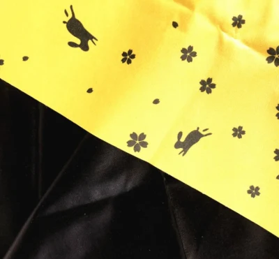  Protezione solare UV da 210 t con rivestimento in vinile nero per stampe personalizzate 75GSM Tessuto Taffeta in Umbrella poliestere riciclato