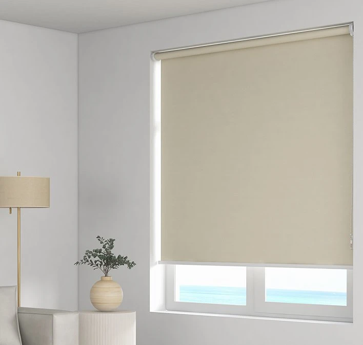 High Quality Material Blackout Polyester Roller Blinds Window Curtain