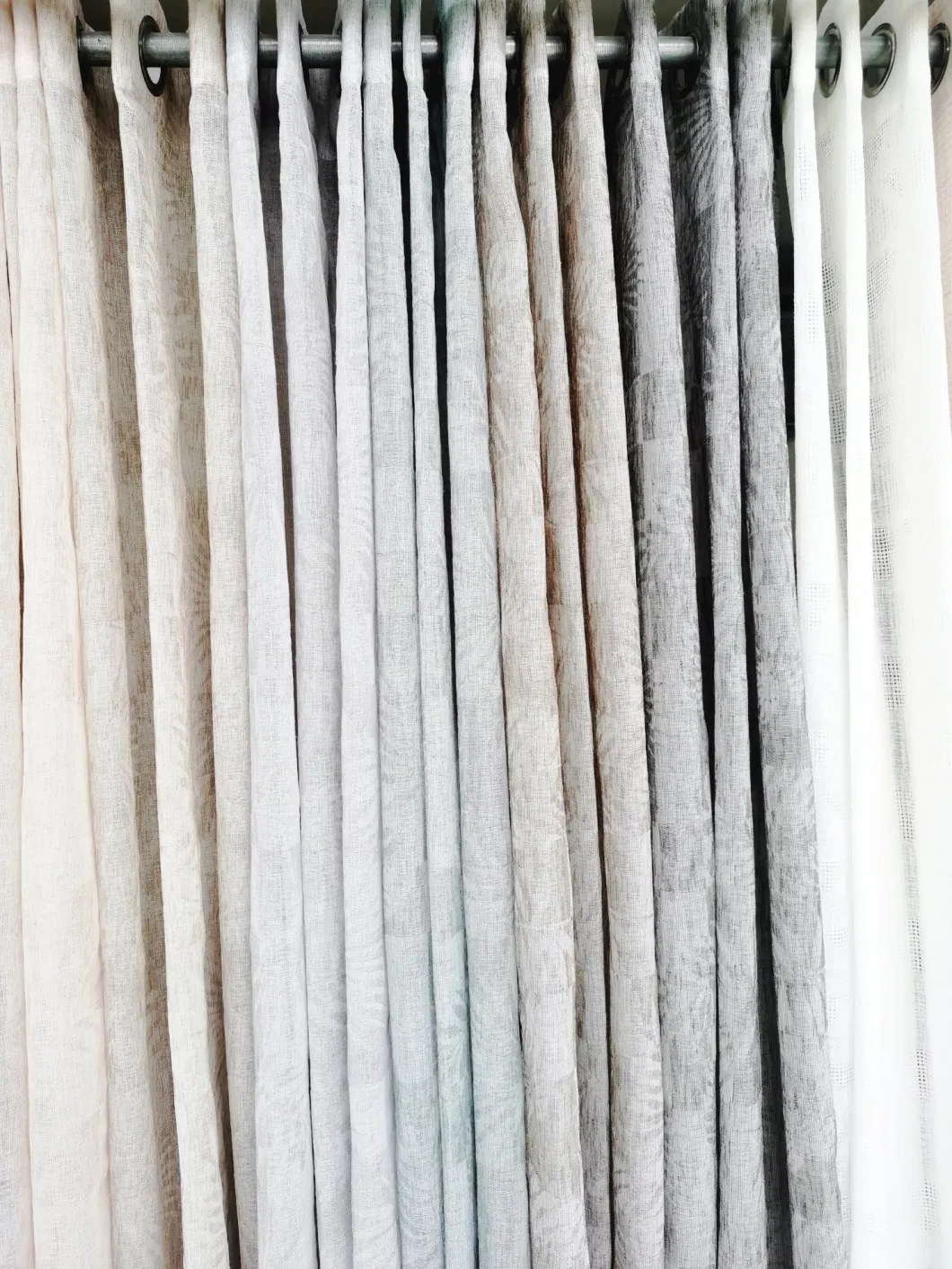 Light Weight Style with 100% Polyester Jacqaurd Sheer Curtain Fabric