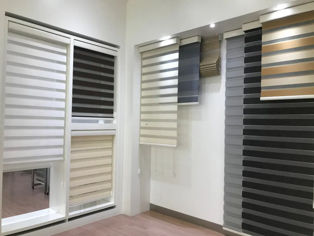 Window Blind 100% Polyester Light Filtering Roller Blind