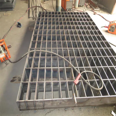 Steel Diamond Plank Grating Factory