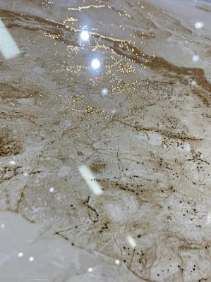 China Manufacturer Full Polished Glazed Floor Wall Tiles High Glossy Surface with Golden Sand Golden Line Silver Sand Silver Line