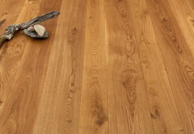 Low-Maintenance Wood &amp; Parquet Effect Floor Tiles White Grey/Brown/Beige/Natural Oak 8mm 12mm Click Lock Spc PVC Luxur Vinyl Plank Laminated/Laminate Flooring