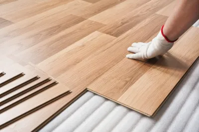 Low-Maintenance Wood &amp; Parquet Effect Floor Tiles White Grey/Brown/Beige/Natural Oak 8mm 12mm Click Lock Spc PVC Luxur Vinyl Plank Laminated/Laminate Flooring