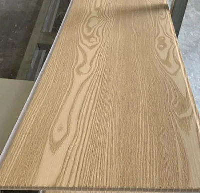 China Manufacturer Best Prices Plasitic Laminiated Wood Design PVC Ceiling Panel PVC Wall Panels Ceiling Board Tile for Home Decoration