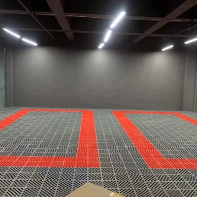 Car Tinting Shop Flooring Tiles 400*400*18mm Vented Drainage Garage Basement Plastic Floor Interlocking Tiles