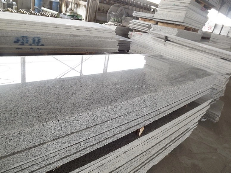 Factory Directly Natural Flamed Grey Granite Tiles for Outdoor Floor/Wall Tiles