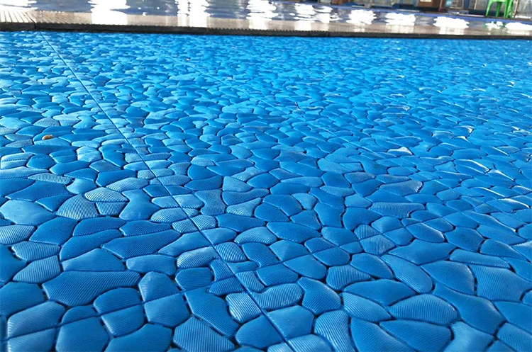 Interlocking Modular Anti-Skid Comfortable PVC Floor Tile for Bath