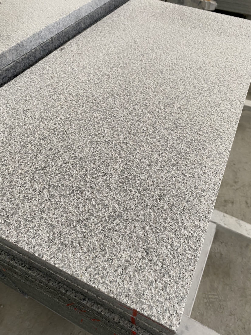 Cheap China Hot Sale Non-Slip Granite Tiles, G603/G664/G654/ Flamed Granite Tiles