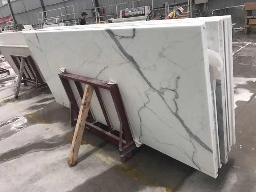 Chinese White Marble/Quartz Vanity Top and Countertop for Cabinet