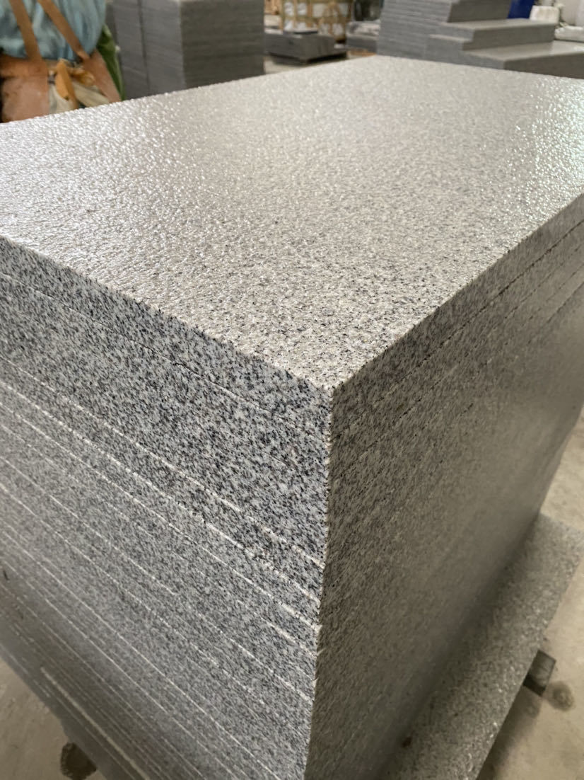 Cheap China Hot Sale Non-Slip Granite Tiles, G603/G664/G654/ Flamed Granite Tiles