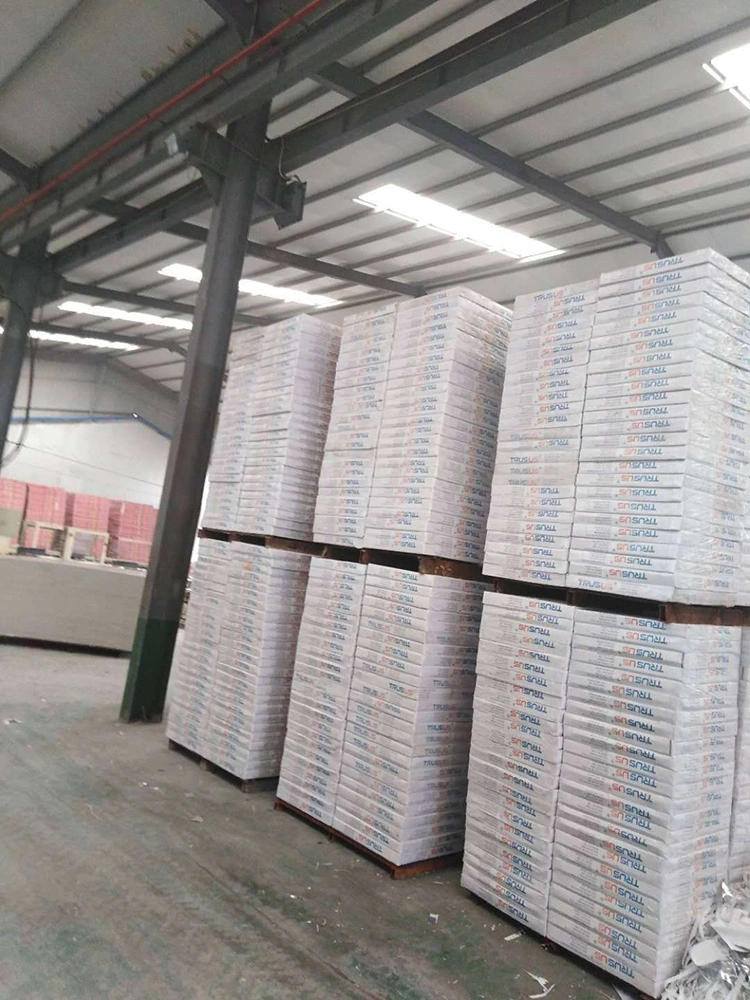 7mm Alternative to Gypsum Ceiling Tiles Made in China