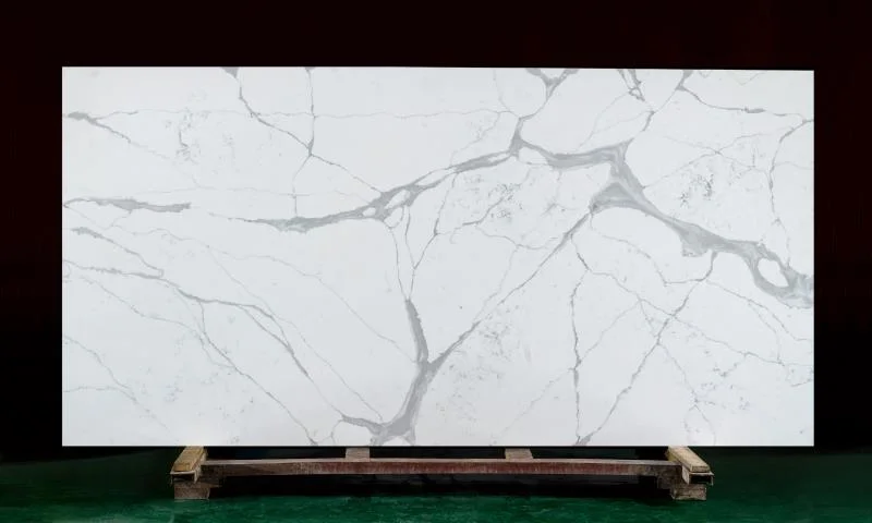 Modern Calacatta Quartz Slab Price Wall Tile Kitchen Cabinets Designs for Small Spaces From Foshan