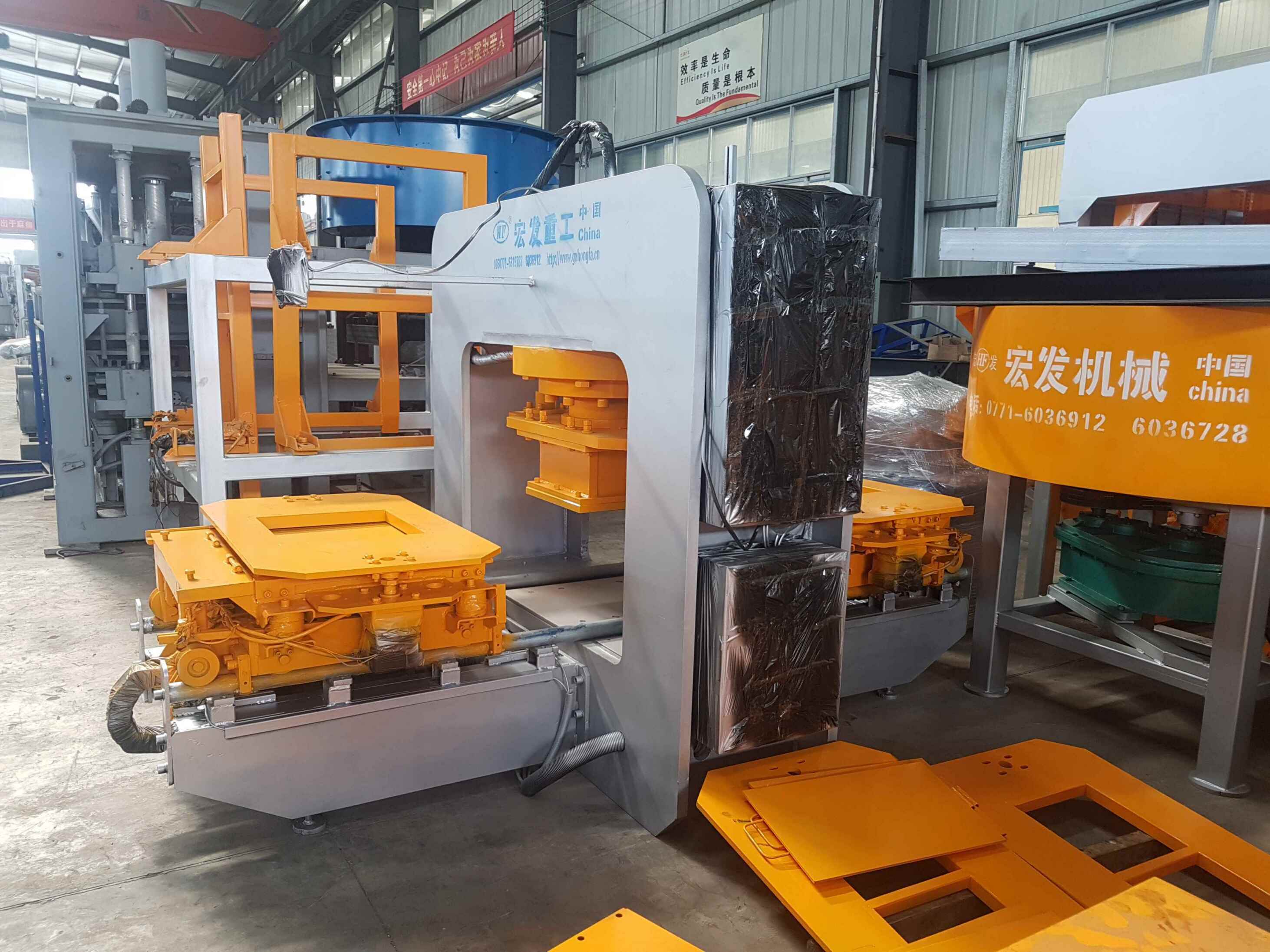 Terrazzo Tile Making Machinery High Quality Automatic Hydraulic Ceramic Roof Floor for Sale Cement Tiles Machine