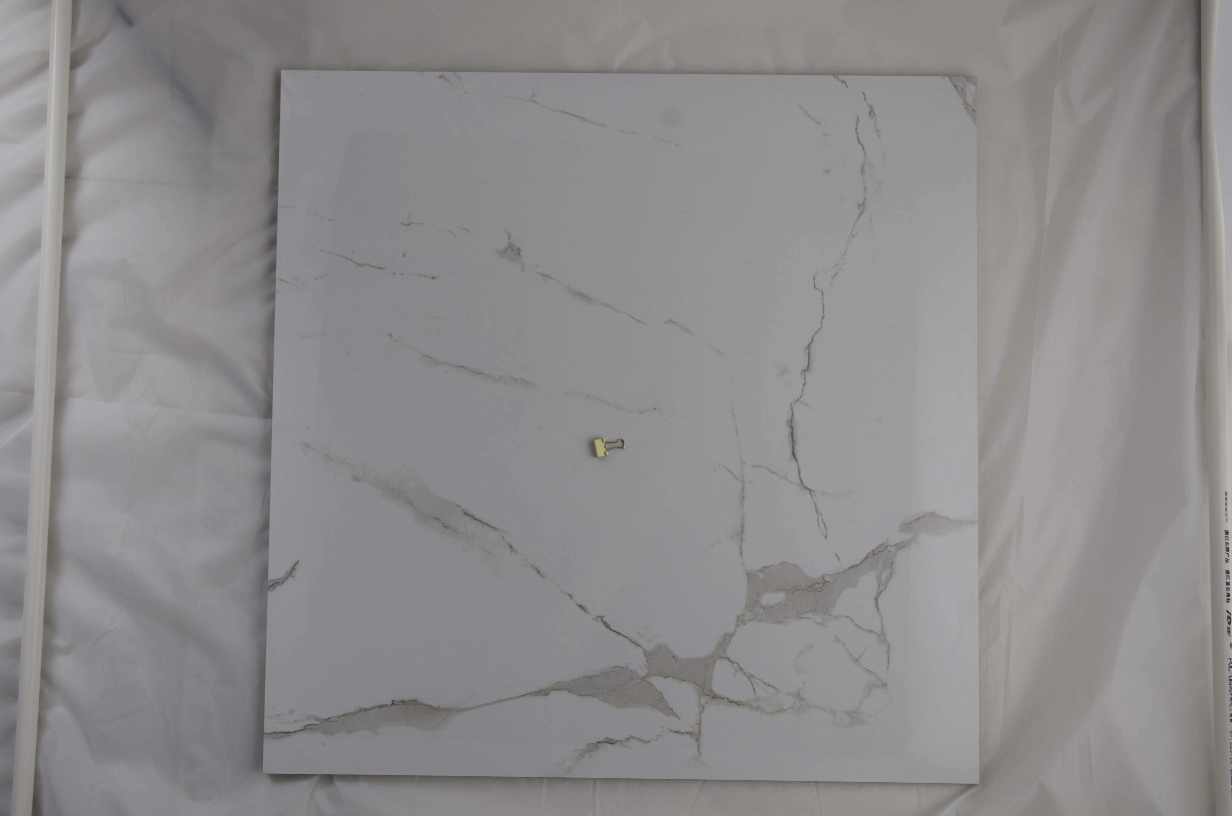 Malaysia Used Bathroom Polished Porcelain Floor Tile 60X60