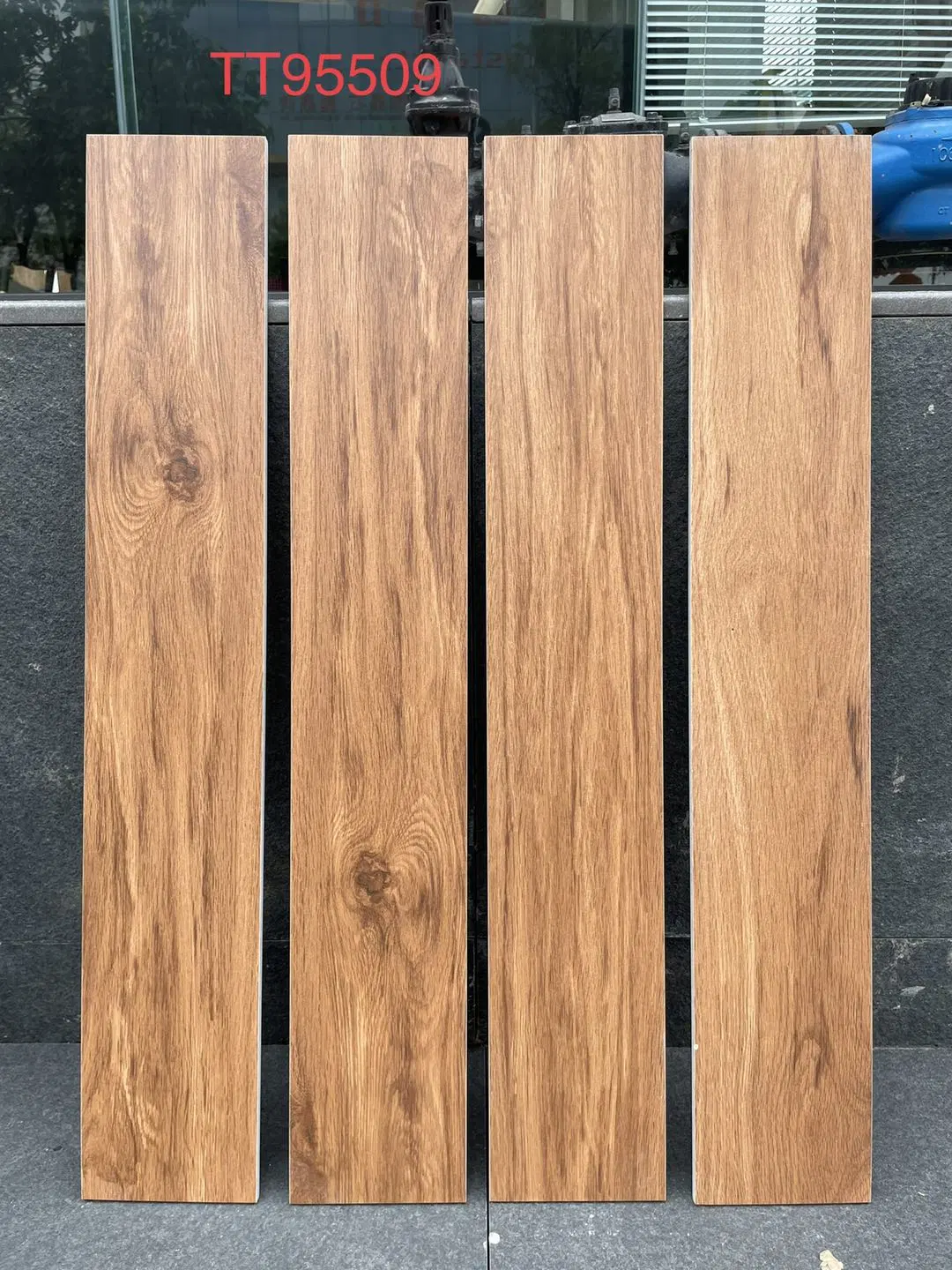 Foshan Factory Wholesale 150X900mm Wood Look Ceramic Tile in Living Room for Floor Decoration