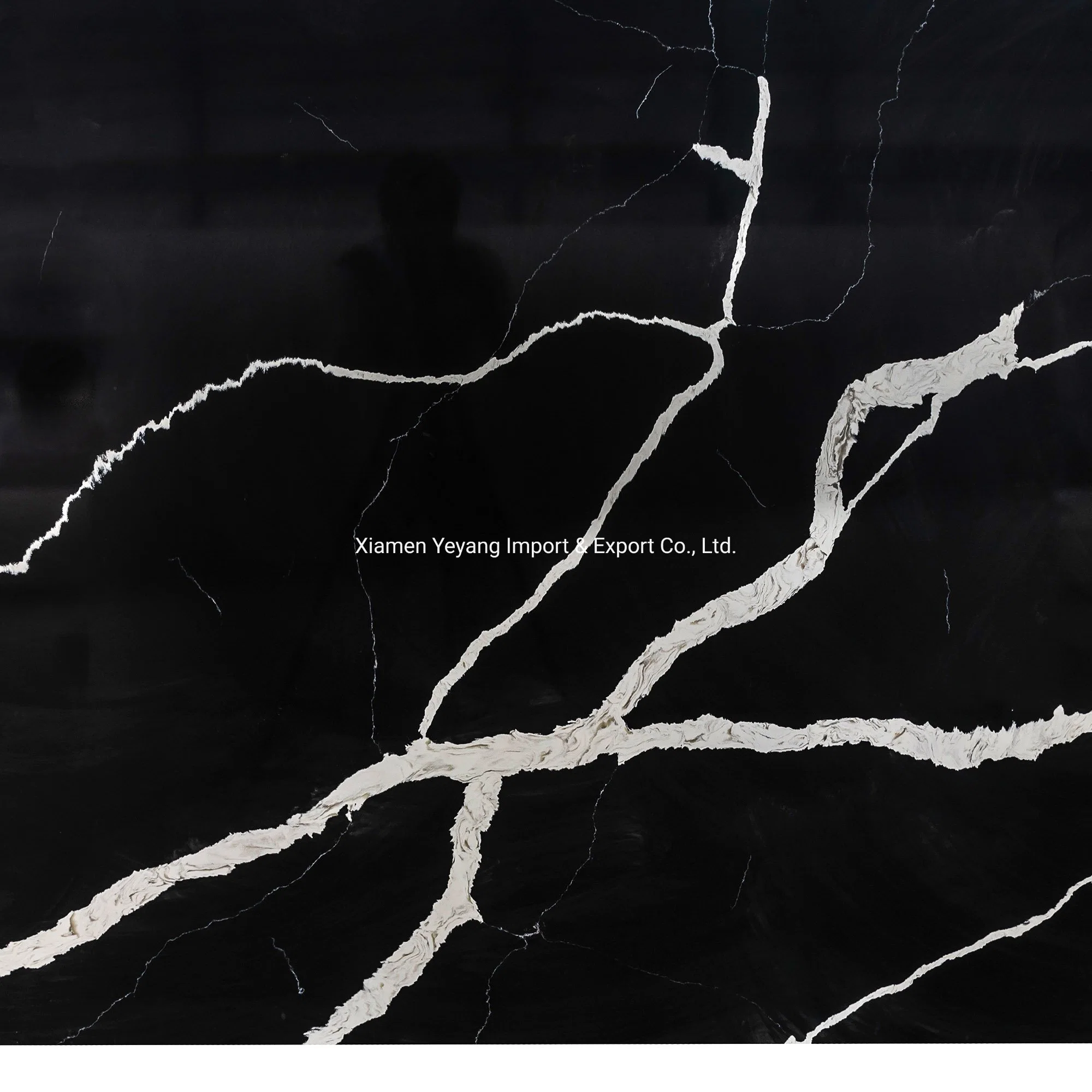 Artificial Quartz Black/White Slabs/Tiles/Countertops/Vanity/Island for Kitchen/Bathroom Hotel/Villa/Airport Project