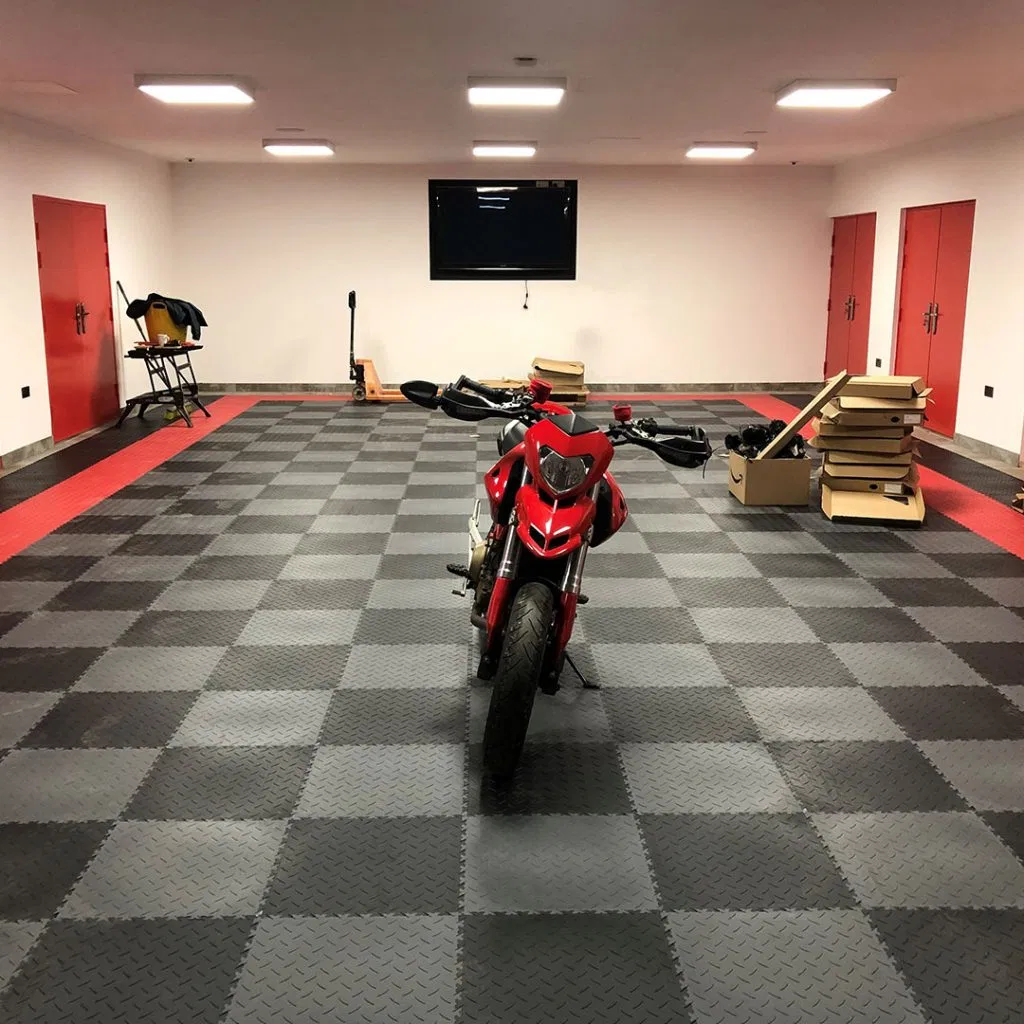 400*400*18mm PP Garage Interlocking Floor Tiles/Removable Plastic Interlocking Floor Mats for Car Washing
