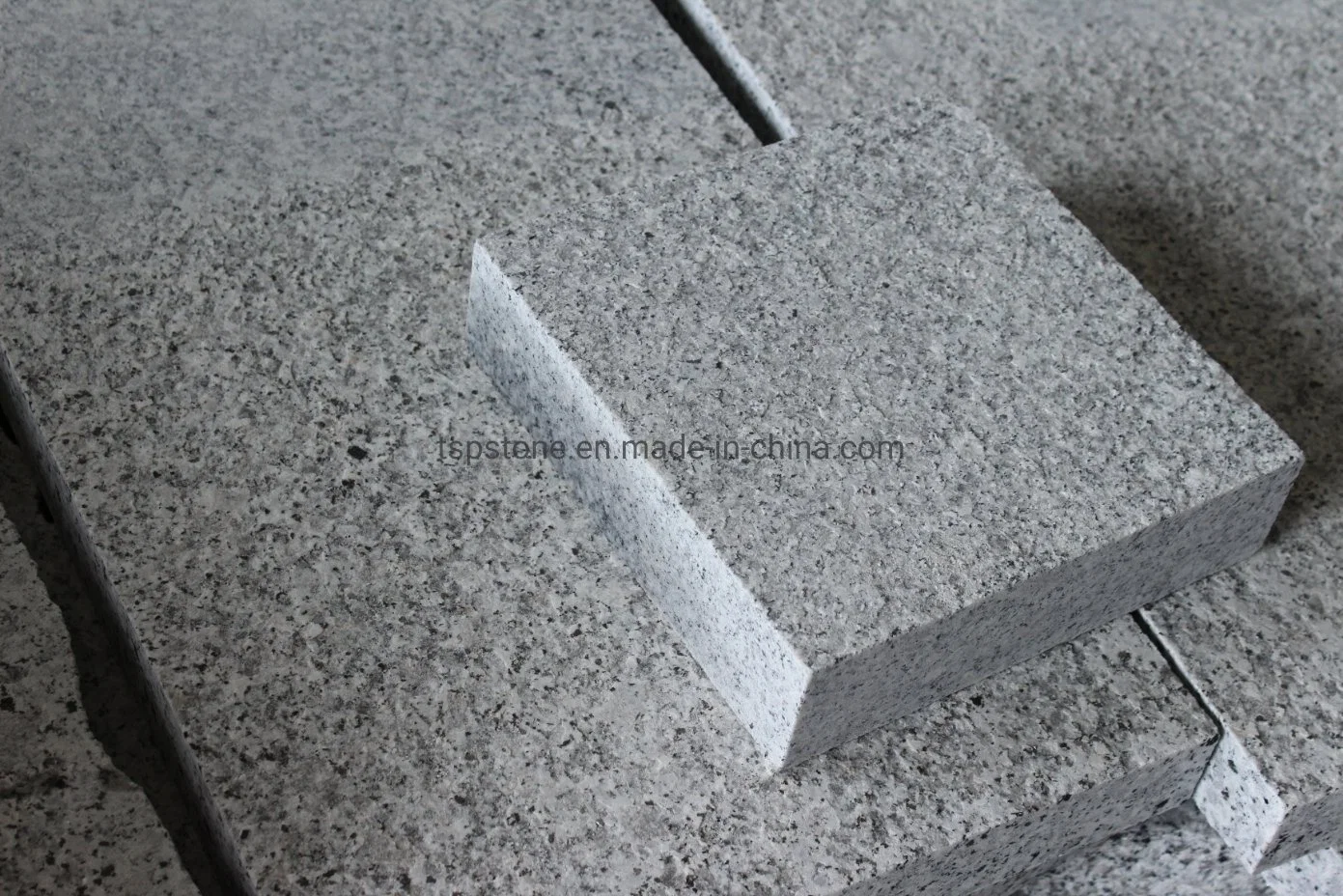 Cheap China Hot Sale Non-Slip Granite Tiles, G603/ G664 /G654/ Flamed Granite Tiles