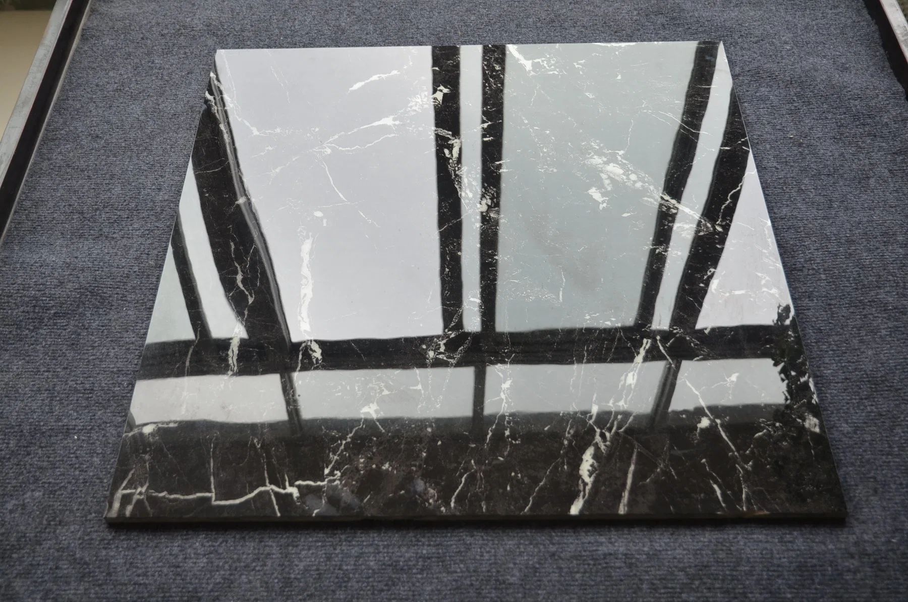 Best Sale Modern Living Room Decorate 60X60 Glazed Surface Black Floor Ceramic Tile