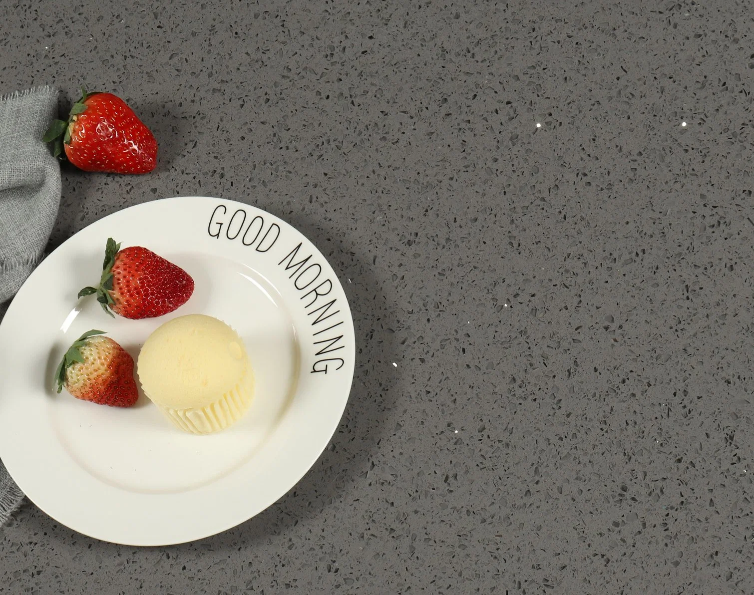 White Quartz Slabs and Tiles Artificial Stone, Kitchen Bathroom Countertops
