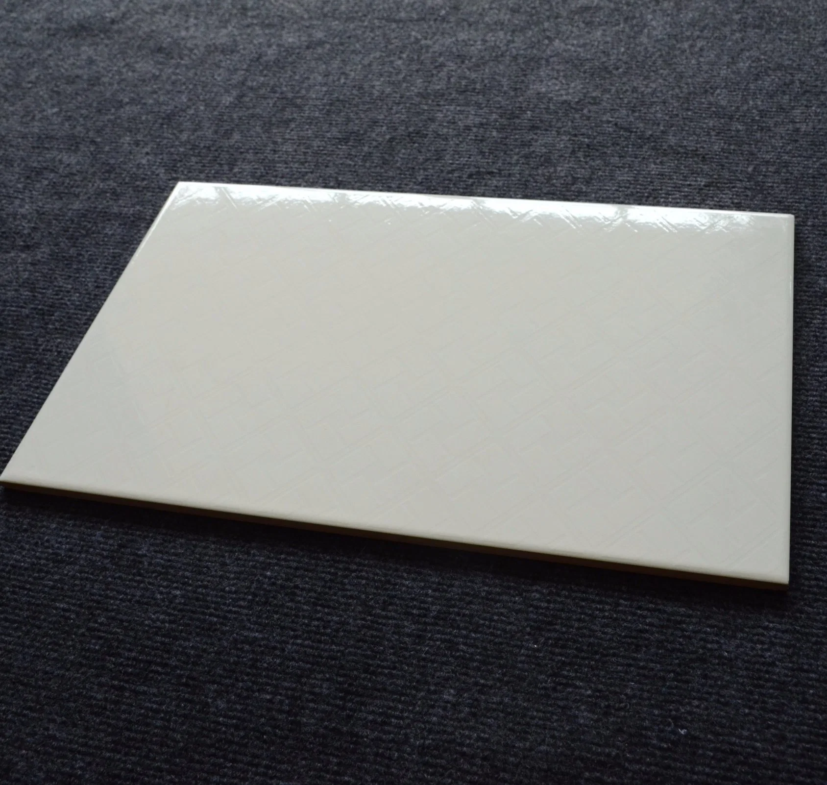 Bathroom Decorative Super White Polished Porcelain Wall Tile 200X300