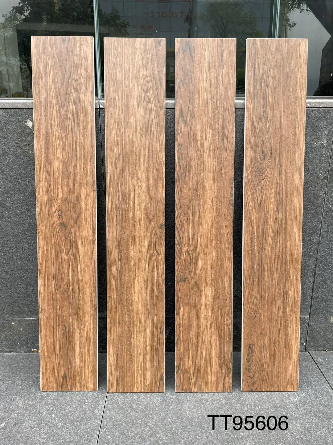 Foshan Factory Wholesale 150X900mm Wood Look Ceramic Tile in Living Room for Floor Decoration
