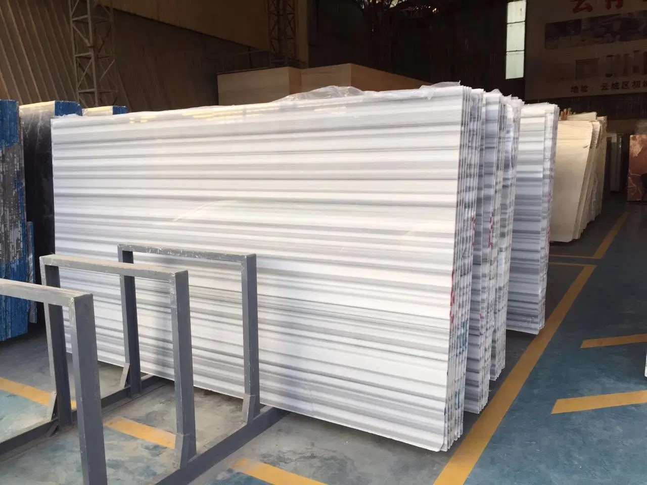 Chinese Popular Marmara White Marble Slabs Tiles for Kitchen/Bathroom/Wall/Floor