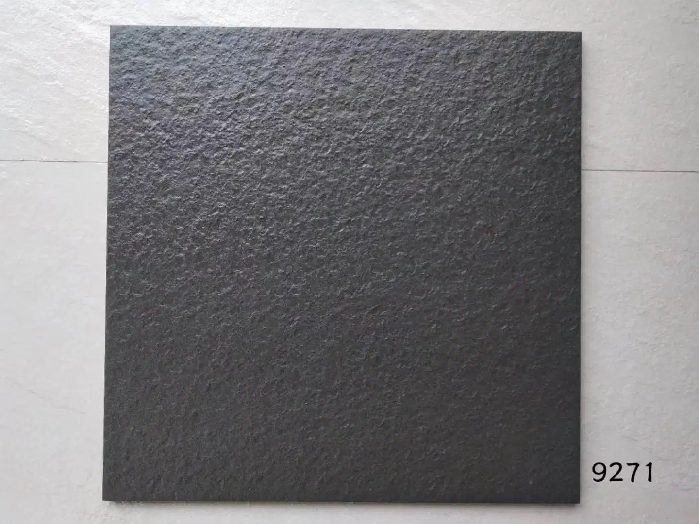 30X30cm Dark Color Anti Slip Full Body Porcelain Floor Tile for Parking