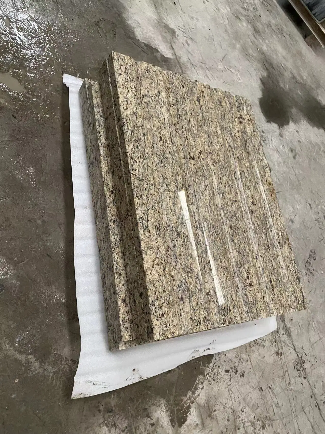 Natural Deep Purple Spot Granite for Stairs, Floors, Walls, External Walls, Countertops
