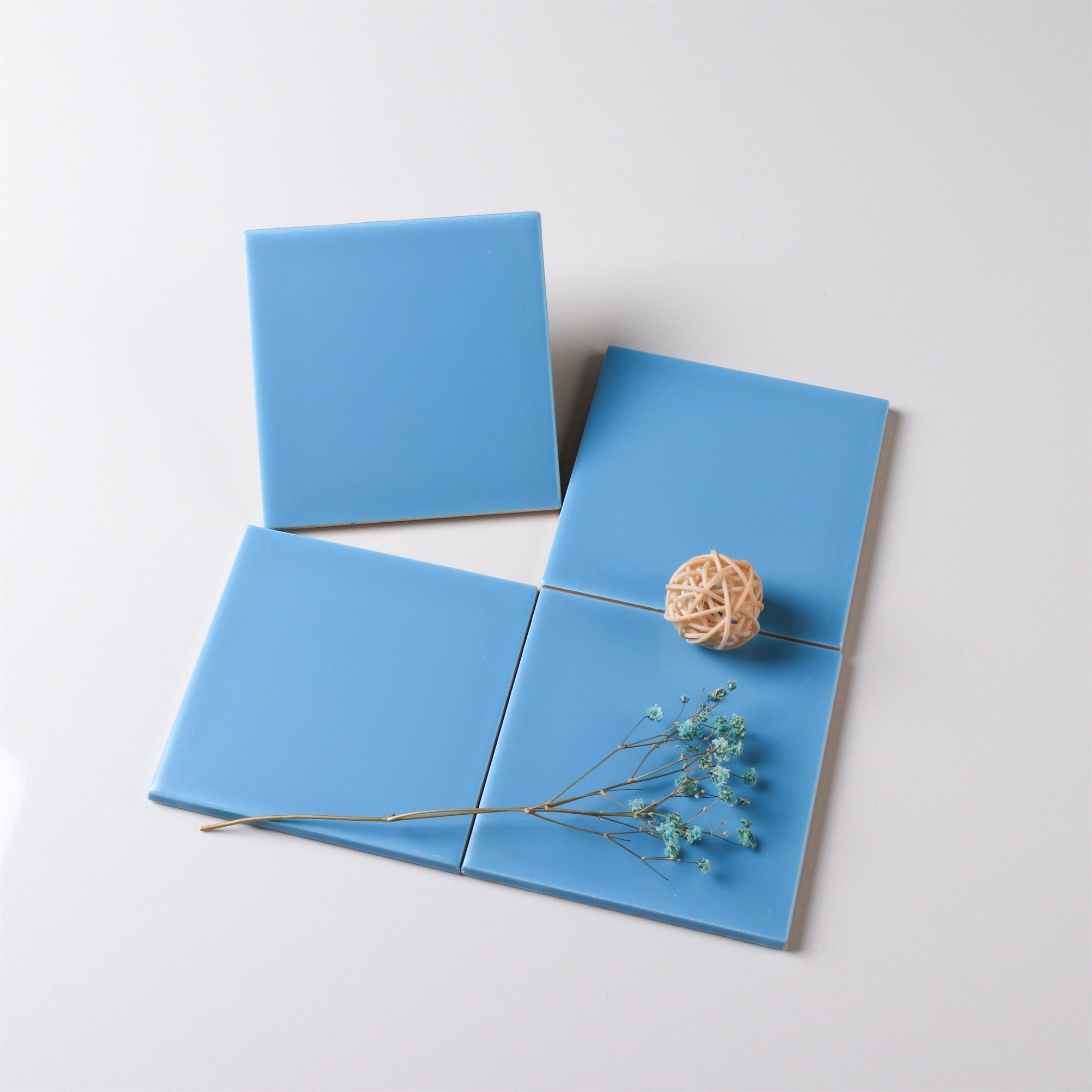 100X100mm Sky Blue Square Wall Tiles Kindergarten Decorative Wall Tiles/Commercial Tiles
