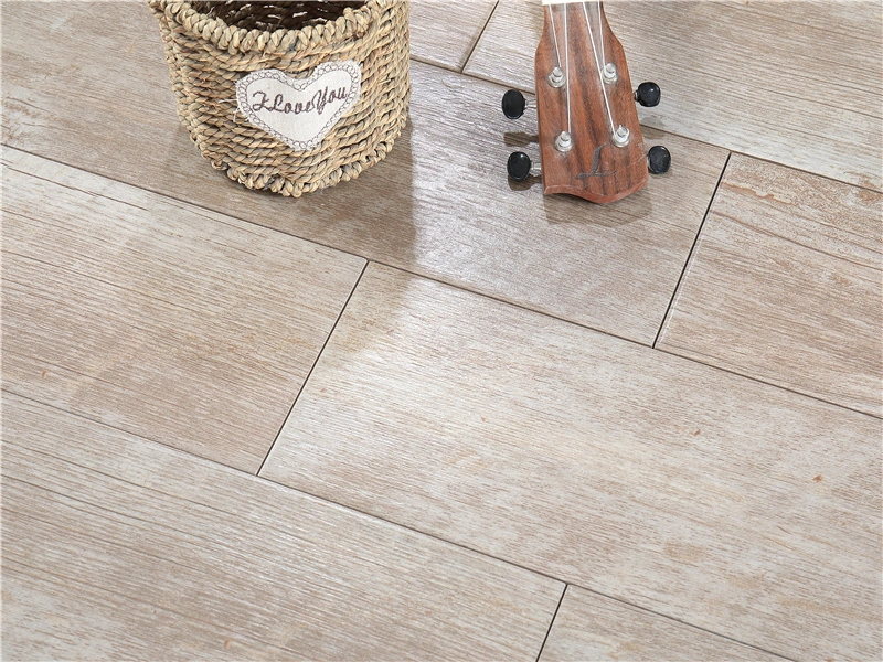 Wood Plank Ceramic Tile That Looks Like Wood Gray