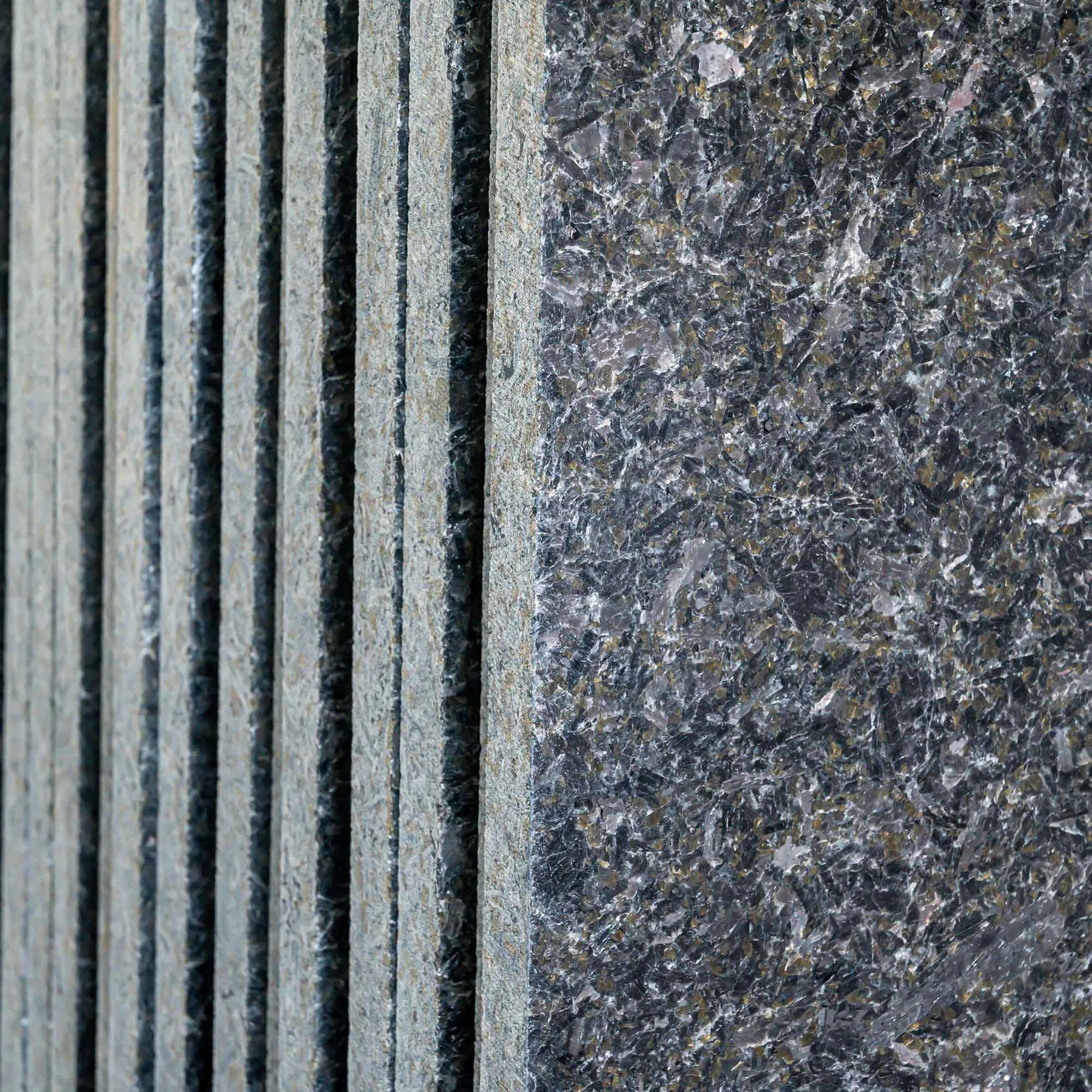 Natural Stone Angola Black/Indoor Outdoor Flooring/Countertops/Fireplace/Floor Tiles/Stairs/Wall Tile/Tombstone Granite