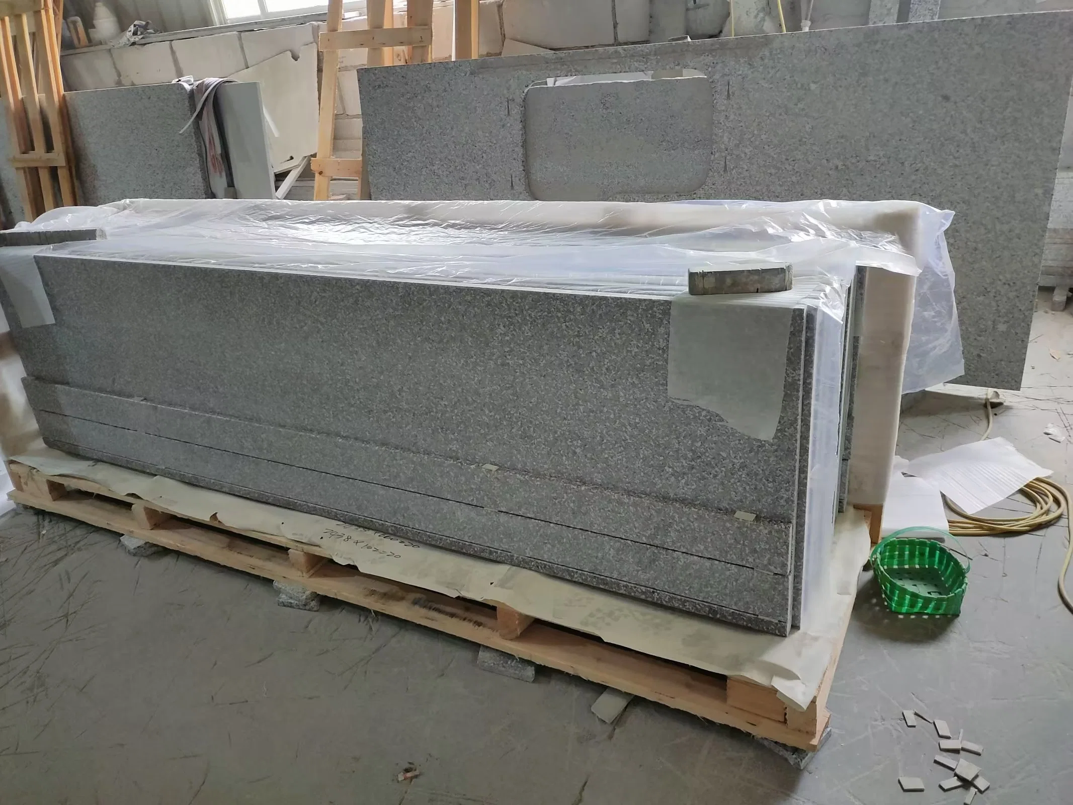 Building Material Natural Stone Polished Granite for Floor Tile Ceramic Tile Granite (01-06)