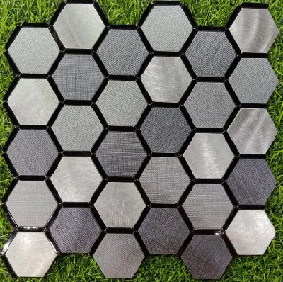 Gris aluminio autoadhesivo plástico hexagonal Interior Mosaico decorativo
